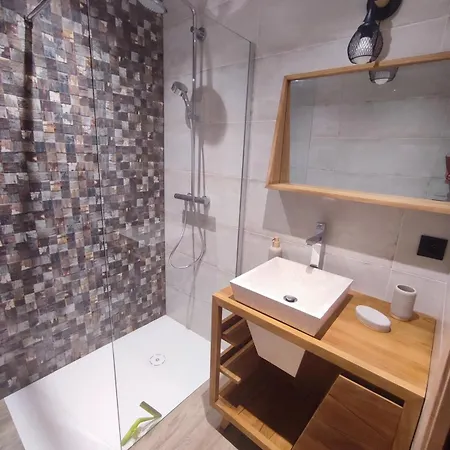 Neuf Jacuzzi Terrasse Salle Jeux Proche Font Romeu Chalet Egat