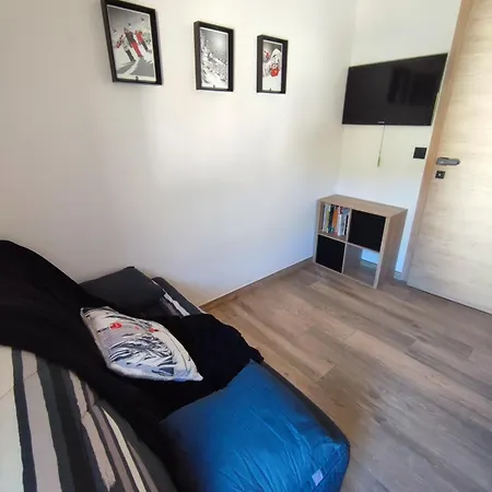 Neuf Jacuzzi Terrasse Salle Jeux Proche Font Romeu Chalet *