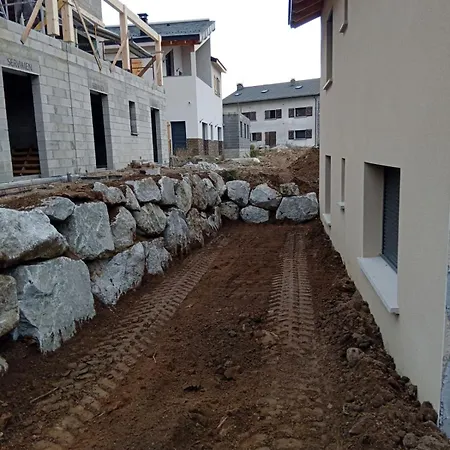 Neuf Jacuzzi Terrasse Salle Jeux Proche Font Romeu Chalet