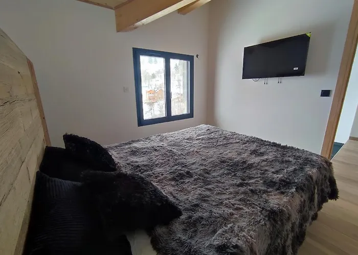Neuf Jacuzzi Terrasse Salle Jeux Proche Font Romeu Σαλέ *