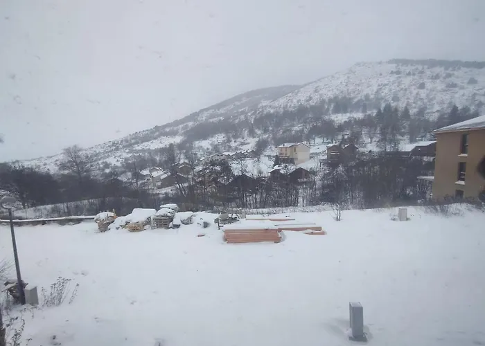Neuf Jacuzzi Terrasse Salle Jeux Proche Font Romeu