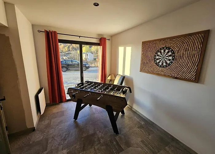 Σαλέ Neuf Jacuzzi Terrasse Salle Jeux Proche Font Romeu *