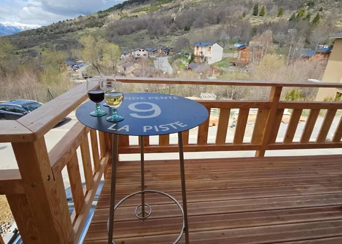 Neuf Jacuzzi Terrasse Salle Jeux Proche Font Romeu Σαλέ Egat
