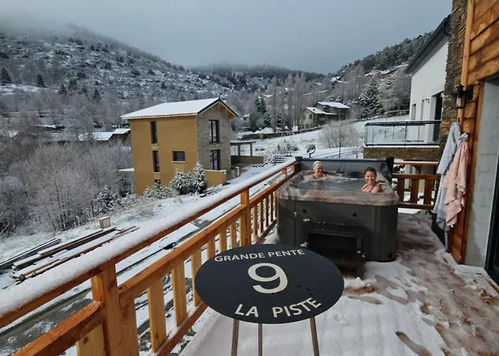 Neuf Jacuzzi Terrasse Salle Jeux Proche Font Romeu Σαλέ